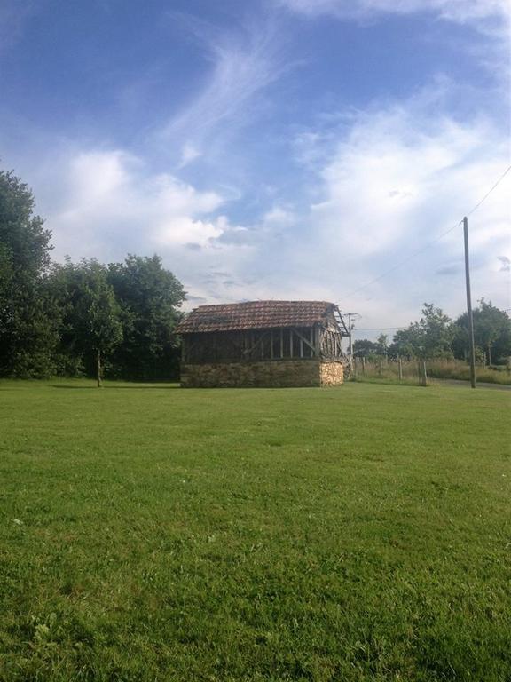 Holiday Home La Ransonniere De Bas Romagny Exteriör bild